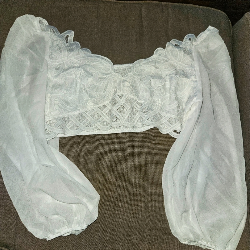 Shein White Lace Crop Top with Gorgeous Lace Detailing size 4xl- Brand New